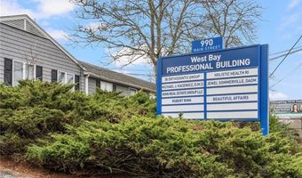 990 Main St 3, East Greenwich, RI 02818