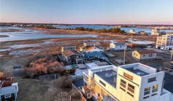 6 Macalder St, Narragansett, RI 02882