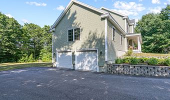 40 Haley Rd, Arundel, ME 04046