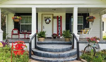 902 F St, Barling, AR 72923