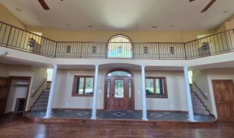 10187 Cherokee Ln, Aurora, IN 47001