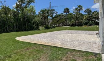 146 Bay Ave, Apalachicola, FL 32320
