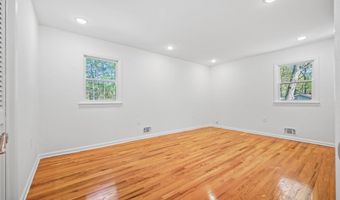 2338 Ramshorn Dr, Allenwood, NJ 08720