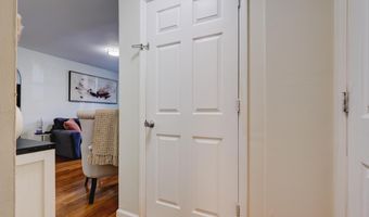 11 SUNSET Ave, Bayonne, NJ 07002