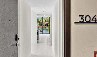 9901 W Bay Harbor Dr 304, Bay Harbor Islands, FL 33154