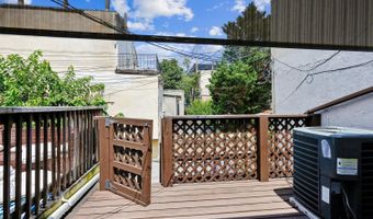 2106 FLEET St, Baltimore, MD 21231