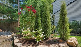 8240 Woodglen Dr, Anderson Twp., OH 45255