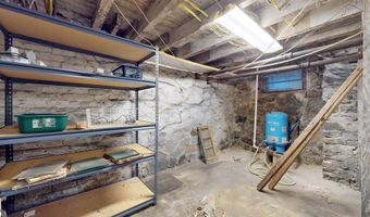 40 N Shore Rd, Absecon, NJ 08201