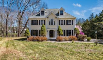 696 Green Hill Rd, Madison, CT 06443