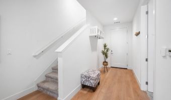 2180 Corsair St, Alameda, CA 94501