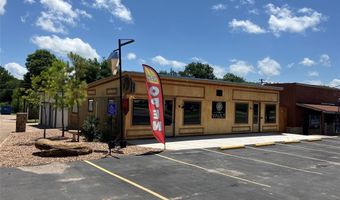 202 N Parkway Dr, Alvarado, TX 76009