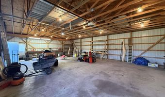 23720 Dayton, Armada, MI 48005