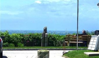 10 Lane Four, Narragansett, RI 02882