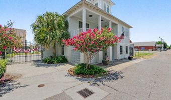 110 State St, Bay St. Louis, MS 39520