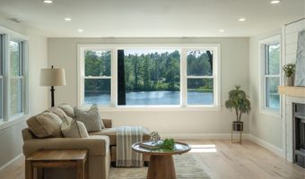 65 Sebbins Pond Dr, Bedford, NH 03110