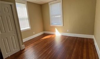 11 Roma St 1, Bristol, RI 02809