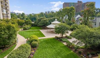 5300 HOLMES RUN Pkwy 1206, Alexandria, VA 22304