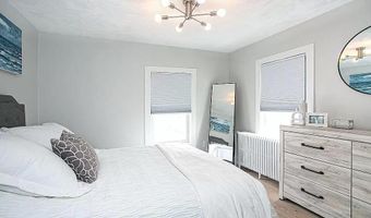 14 Brinley St, Newport, RI 02840