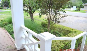 121 S COX St, Bastrop, LA 71220