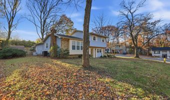 19 ROE Ln, Arnold, MD 21012