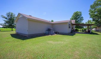 1584 Hawkins Ln, Bells, TN 38006