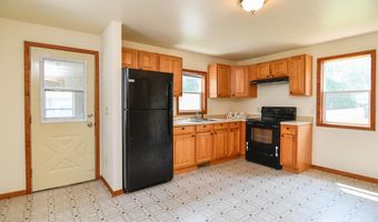 1314 NAVARINO St, Algoma, WI 54201
