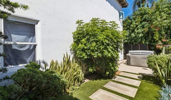 6512 Surfside Ln, Carlsbad, CA 92011