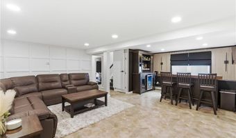 48 Columbus Ave, North Providence, RI 02911