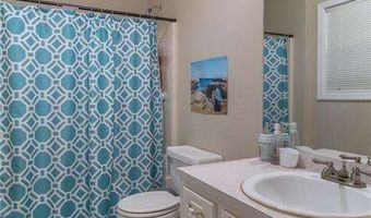 204 Queensbury, Acworth, GA 30102
