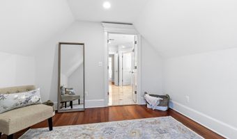 7527 WESTFIELD Dr, Bethesda, MD 20817