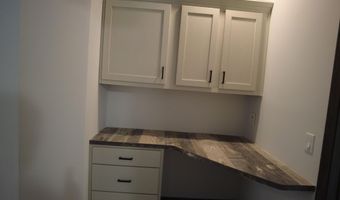 251 Briarwood Dr, Bedford, IN 47421