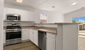 11004 TEAL Rd SW, Albuquerque, NM 87121