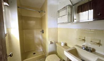 50 Woodhaven Dr, Burlington, CT 06013