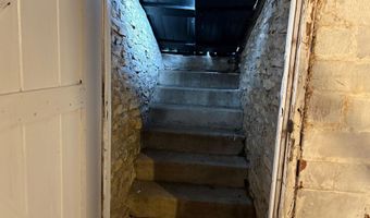 715 Grand Ave, Alden, IA 50006