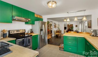 5 Shadowlawn Dr, Asheville, NC 28806