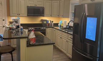 514 Crestview Dr, Albemarle, NC 28001