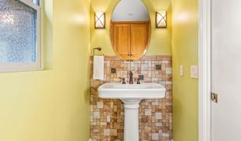 2260 E Mission Rd, Fallbrook, CA 92028