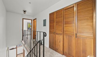 424 E Manor Ave, Anchorage, AK 99501
