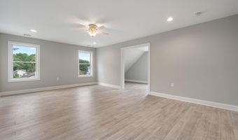 605 Bay Blvd, Bayville, NJ 08721