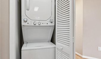 20590 CORNSTALK Ter 202, Ashburn, VA 20147