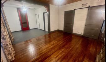 202 Bates St, Batesville, MS 38606