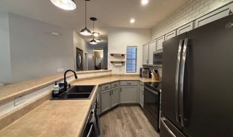 948 E Savannah, Chandler, AZ 85225