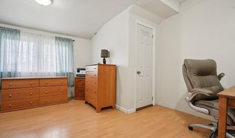 27 George St, Avenel, NJ 07001