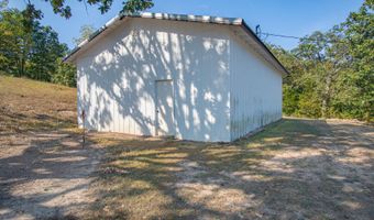 9052 Private Dr 3053, Ava, MO 65608