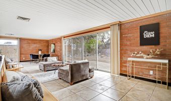 4818 Royene Ave NE, Albuquerque, NM 87110
