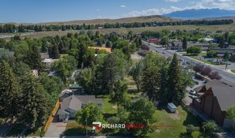 826 Cody Ave, Cody, WY 82414