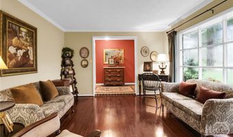 6 Cozy Bluff Rd, Savannah, GA 31410