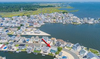 262 EVERGREEN Dr, Bayville, NJ 08721