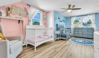 728 NEPTUNE Ave, Beachwood, NJ 08722