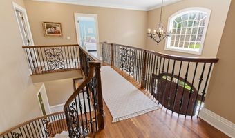 241 Monmouth Ave, Atlantic Highlands, NJ 07716